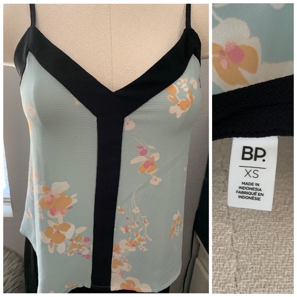 Chiffon Top - Picture 3 of 3